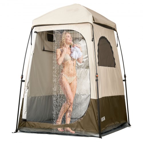

VEVOR Tienda de Campaña de 1 Habitación, con Ducha e Inodoro Impermeable, Cambiador, Piquetas, Cuerdas, Bolsa de Transporte y Travesaño, Fabricada en Tela Oxford 210D, Caqui, 145 x 145 x 215 cm