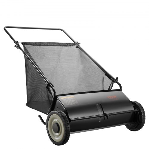

VEVOR Barredora de Césped 198L Cortacésped Manual con Bolsa recolectora Ancho de Barrido 66cm Cepillo Giratorio Altura Ajustable Ruedas 25,4 cm para Césped Hojas de Jardín Escombros Secos 142x81x75 cm