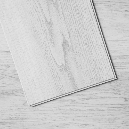

VEVOR Interlocking Vinyl Floor Tiles 1220 X 185 mm, 10 Tiles 5.5mm Thick Snap Together, Light Gray Wood Grain DIY Flooring for Kitchen, Dining Room, Bedrooms & Bathrooms, Easy for Home Decor