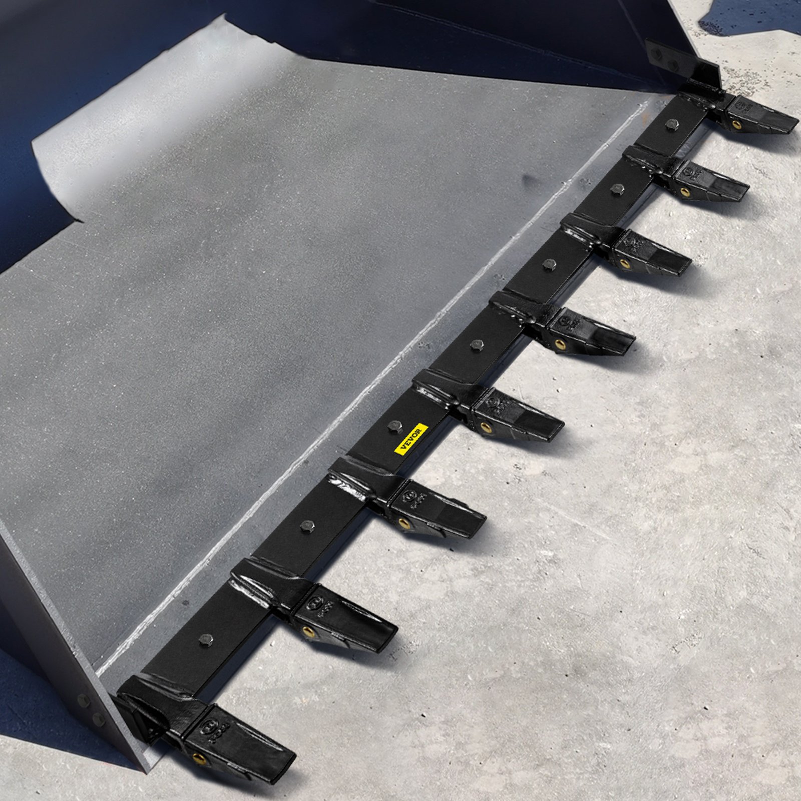 VEVOR Bucket Tooth Bar 66'' Inside Bucket Width Tractor Bucket Teeth 9.